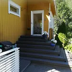 Huoneisto Koskentien Kotimajoitus&luxury Glamping *