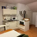 Huoneisto Koskentien Kotimajoitus&luxury Glamping *
