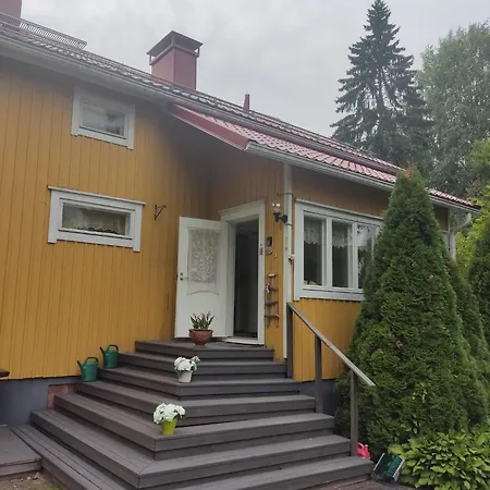 아파트 Koskentien Kotimajoitus & Luxury Glamping *