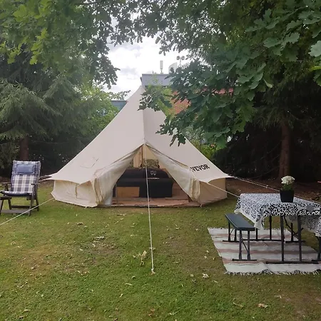 Apartment Koskentien & Luxury Glamping *