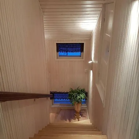 Koskentien Kotimajoitus & Luxury Glamping Apartment