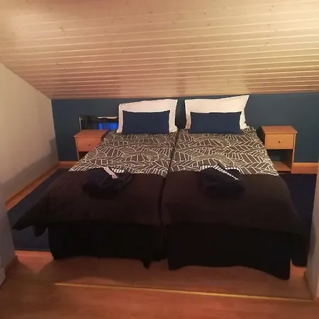 Koskentien Kotimajoitus & Luxury Glamping Jamsa